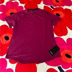 Men’s Lulu Size XL Shirt